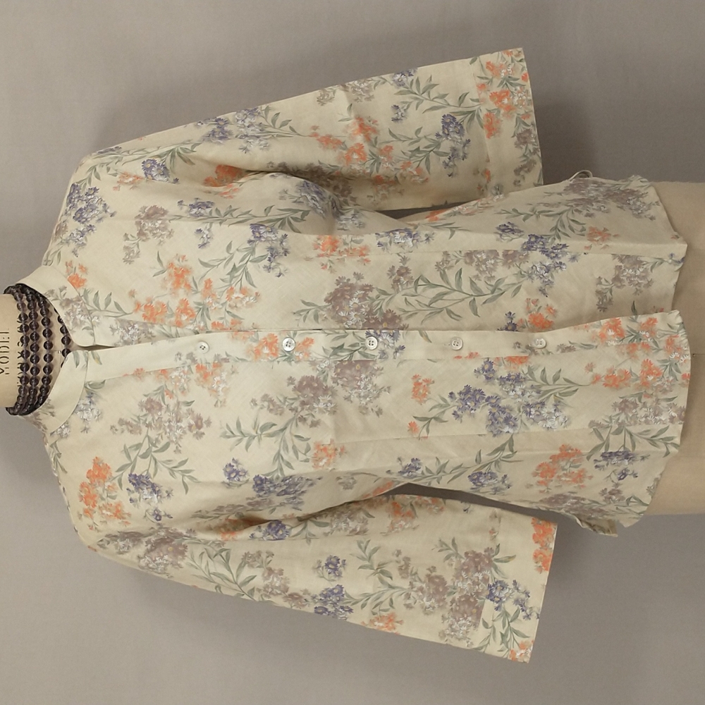 Floral 100% Linen Blouse Jim Thompson NWT Wildflower on Neutral Feminine Quality